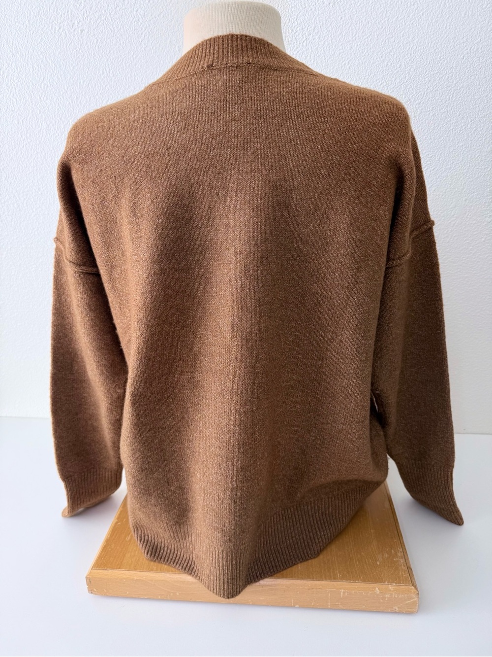 Vince Camuto Brown Marl Knit Center Seam Sweater Drop Shoulder Oversized Size XS - Picture 5 of 11